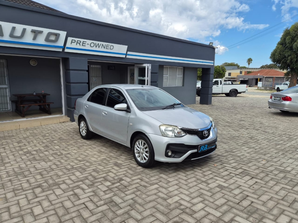 2018 Toyota Etios Sedan 1.5 Sprint — image 1 of 18